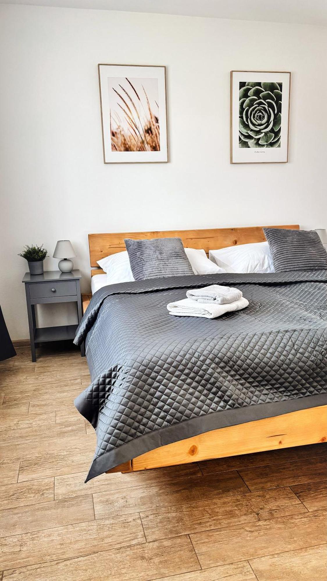 Wellness Hotel & Minipivovar Knezinek Ceske Budejovice Ngoại thất bức ảnh